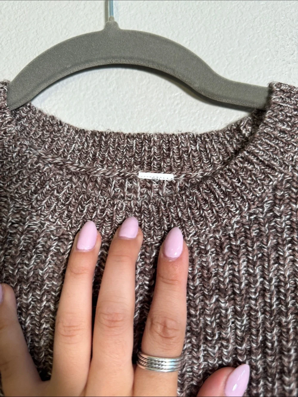ALO Yoga Mark Sweater Short Sleeve in Mushroom Marl - EST. XS